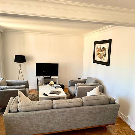 Bergson Top - Appart 80M2, 2 Grandes Chambres, Entierement Renovee Et Equipee, Lumineux, Wifi, Balcon, Calme, Vue Imprenable Saint-Etienne  Luaran gambar