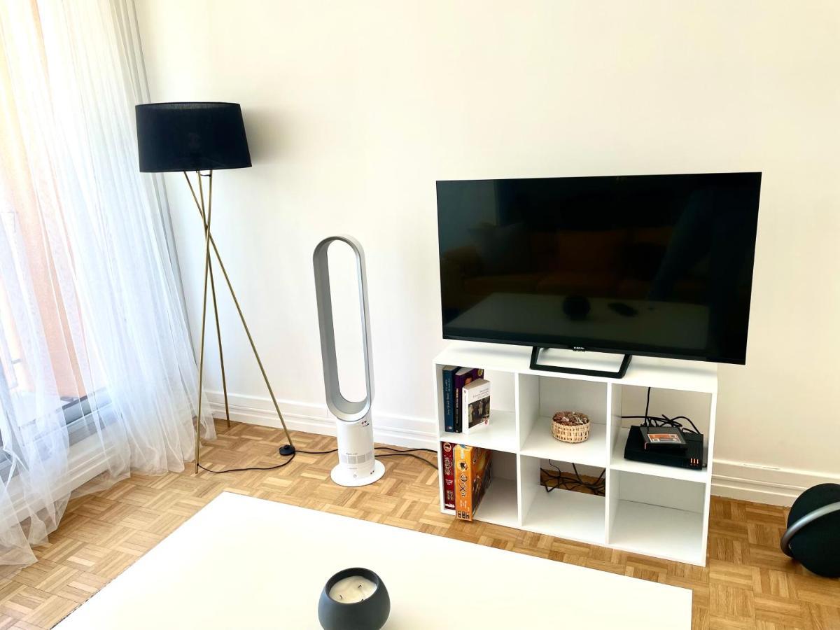 Bergson Top - Appart 80M2, 2 Grandes Chambres, Entierement Renovee Et Equipee, Lumineux, Wifi, Balcon, Calme, Vue Imprenable Saint-Etienne  Luaran gambar